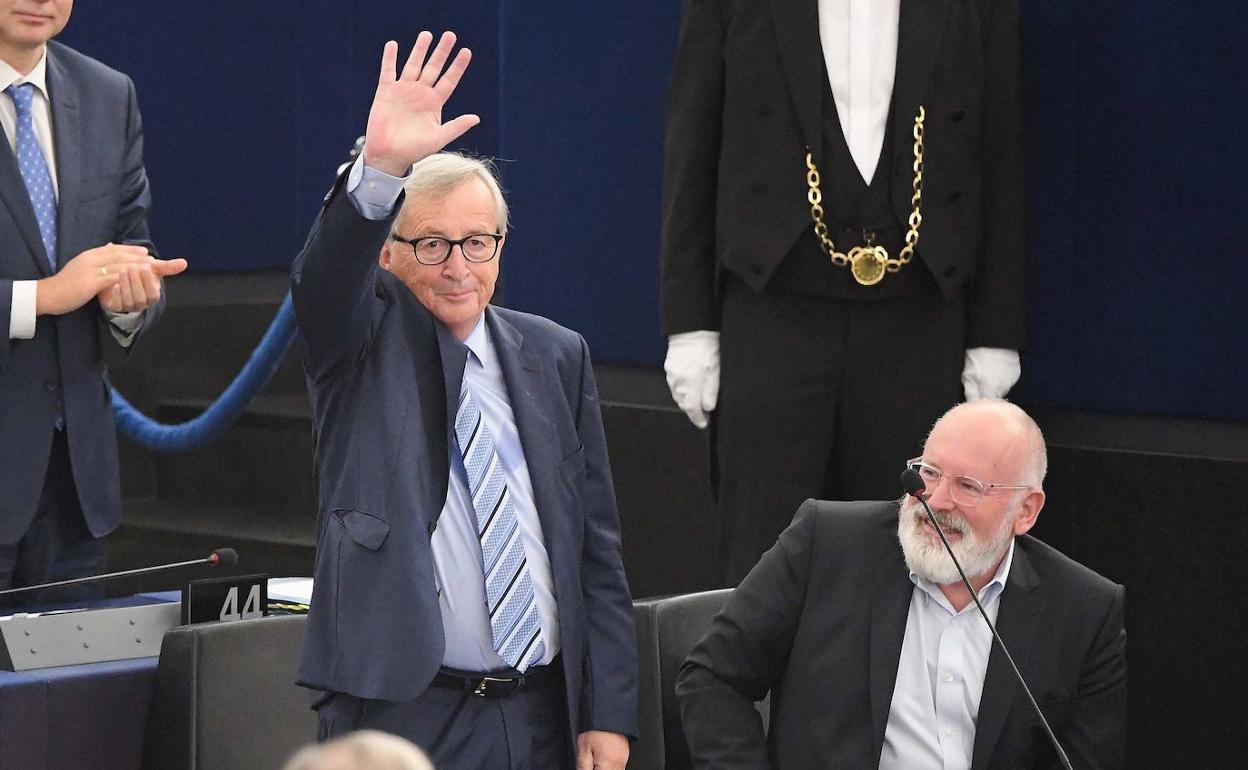 Jean-Claude Juncker, tras su discurso de despedida. 