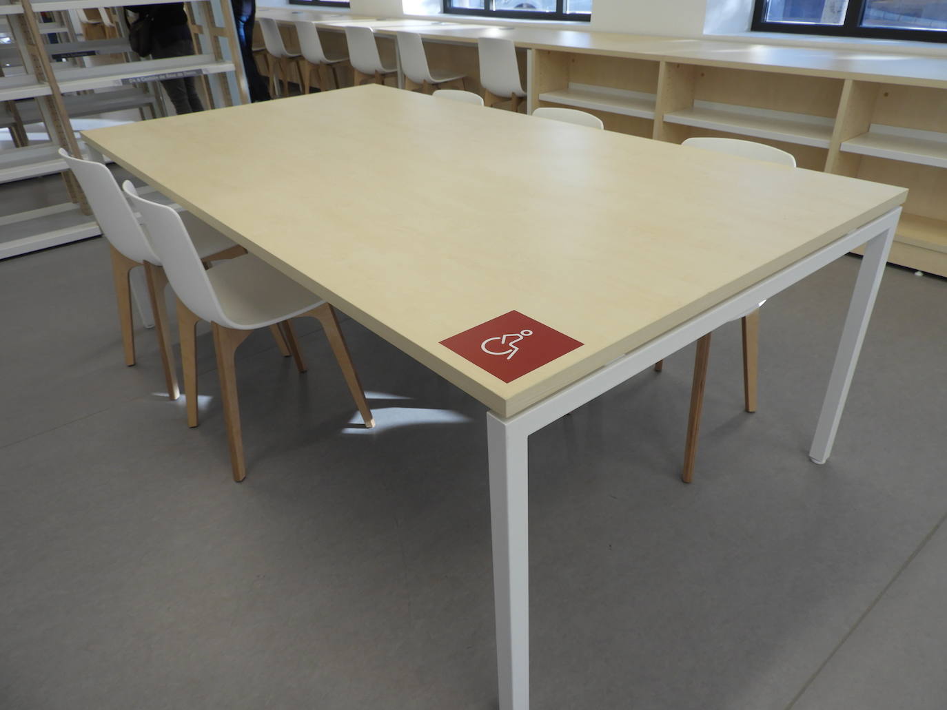 El Ayuntamiento de Almería ha adquirido multitud de material y equipamiento para que cualquier persona con discapacidad pueda utilizarlo 