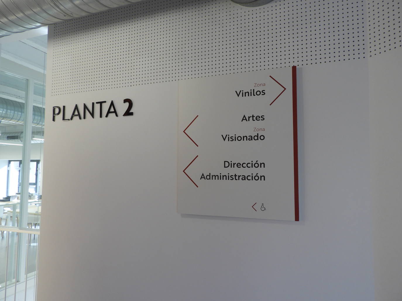 El Ayuntamiento de Almería ha adquirido multitud de material y equipamiento para que cualquier persona con discapacidad pueda utilizarlo 