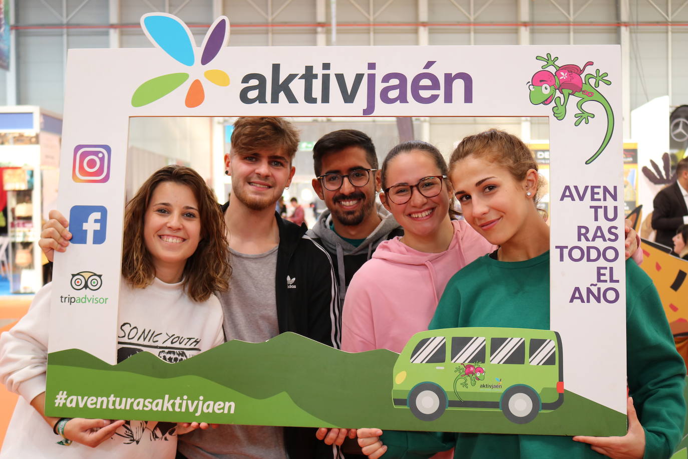 La 18ª edición de la Feria Internacional de Turismo, Deporte y Aventura, Tierra Adentro 2019 ha abierto este viernes sus puertas en el Recinto Provincial de Ferias y Congresos de Jaén para mostrar «la riqueza y la diversidad de la oferta turística de interior de la provincia de Jaén» y del resto del país, a través de los 450 expositores que se dan cita en la misma hasta el próximo domingo, 27 de octubre.