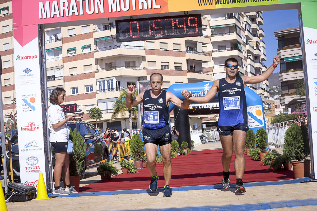 Los marroquís Abdelhadi El Mouaziz y Nazha Machouh reinan en Motril