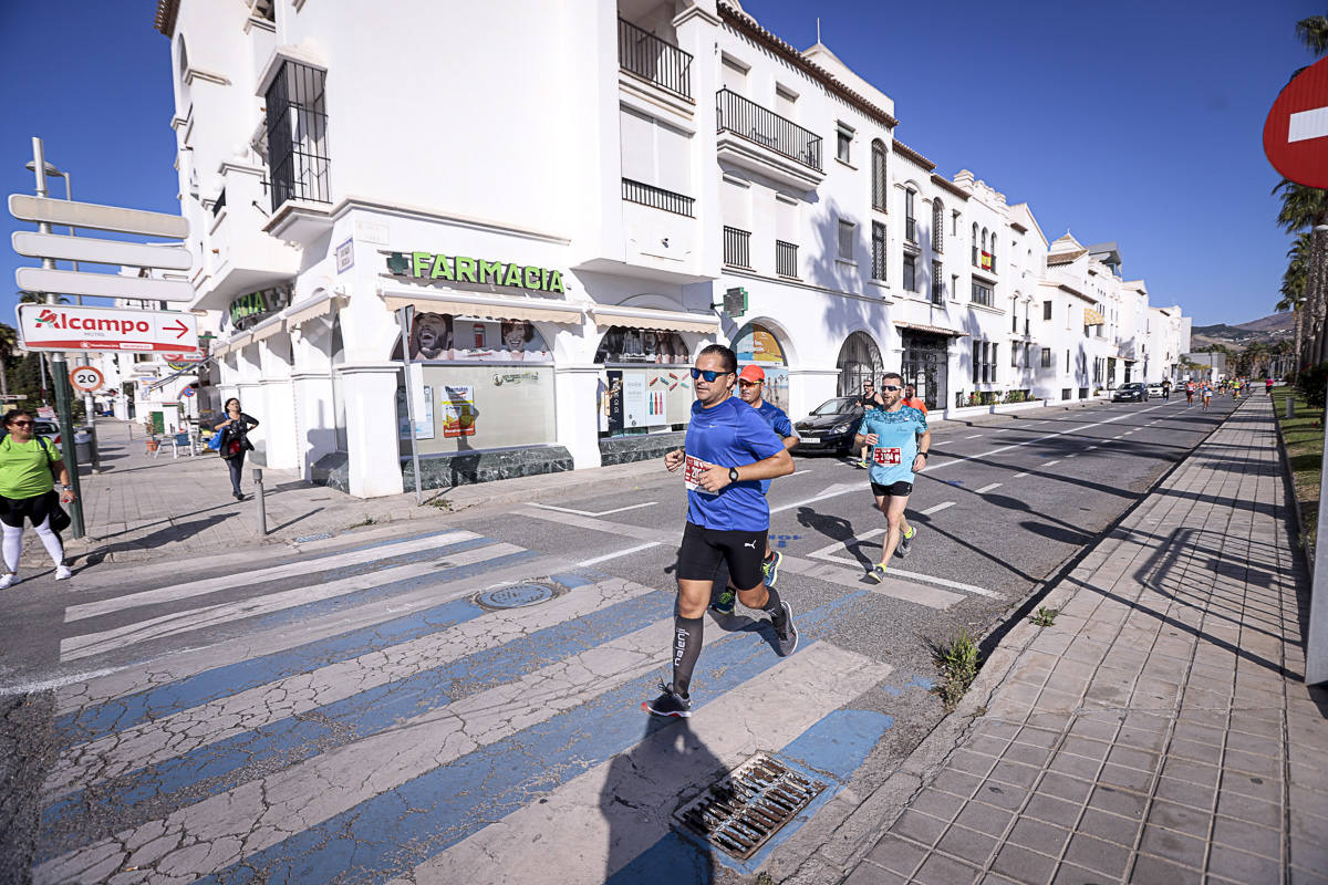 Los marroquís Abdelhadi El Mouaziz y Nazha Machouh reinan en Motril