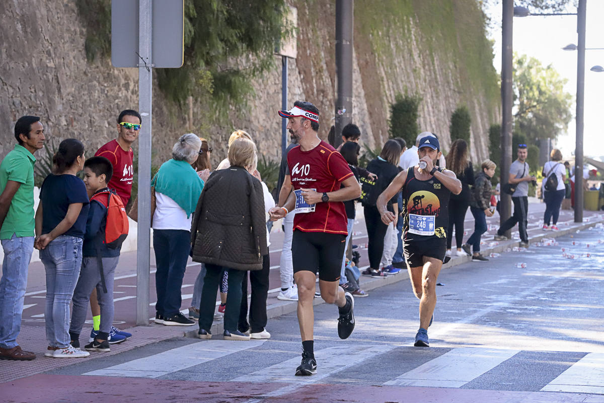 Los marroquís Abdelhadi El Mouaziz y Nazha Machouh reinan en Motril