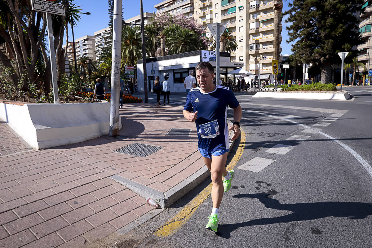 Los marroquís Abdelhadi El Mouaziz y Nazha Machouh reinan en Motril