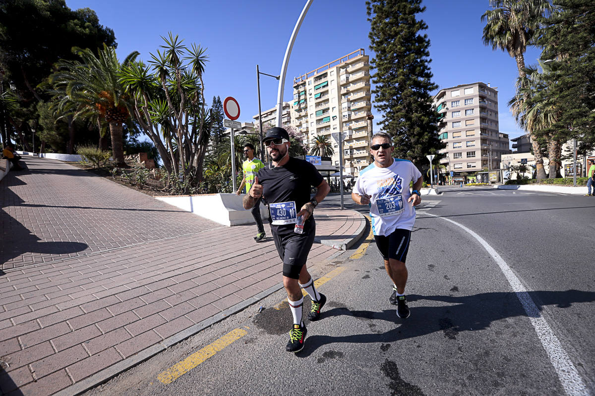 Los marroquís Abdelhadi El Mouaziz y Nazha Machouh reinan en Motril