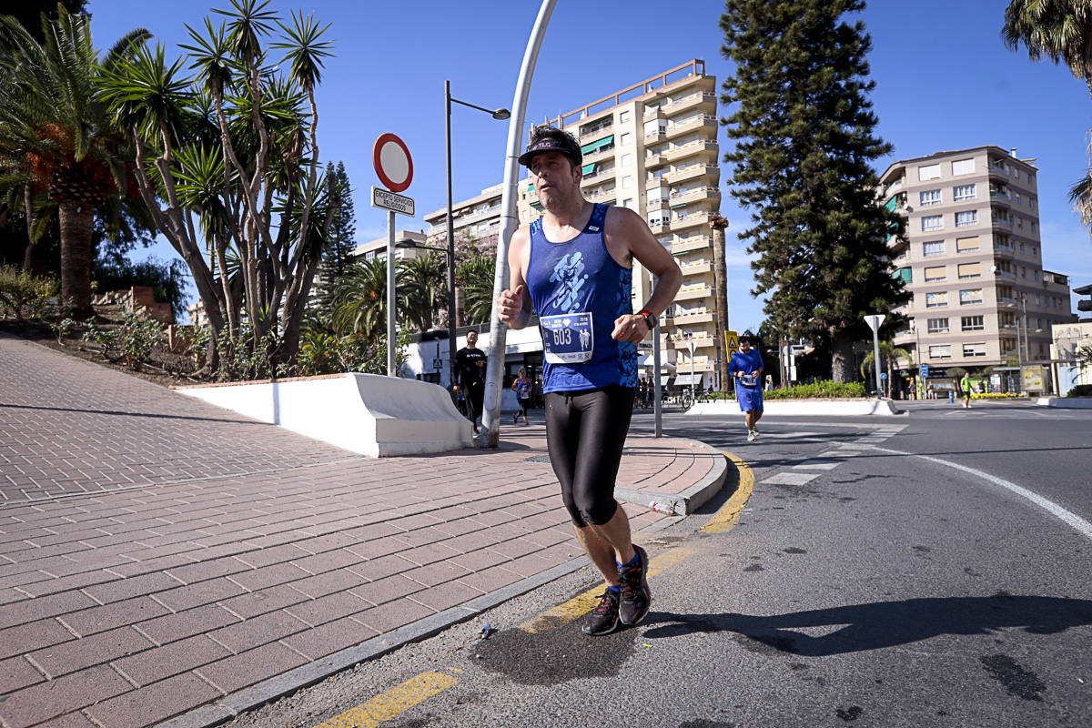 Los marroquís Abdelhadi El Mouaziz y Nazha Machouh reinan en Motril