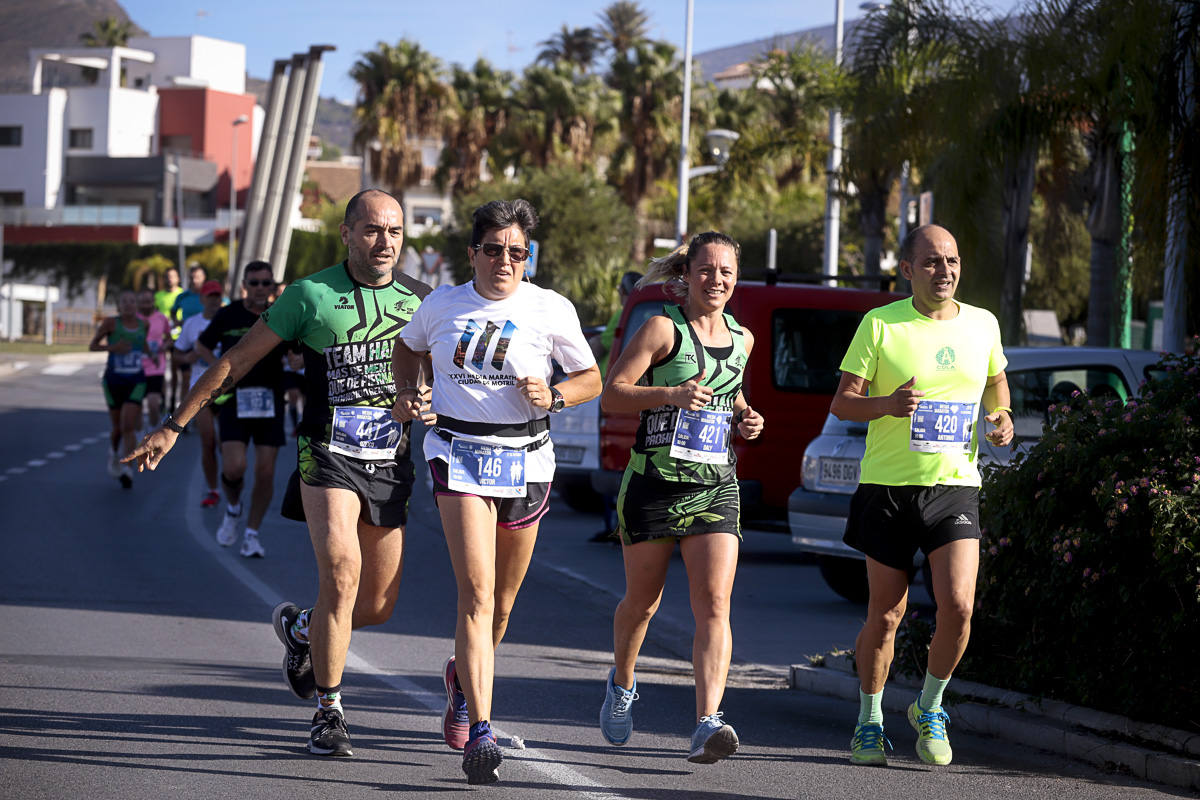 Los marroquís Abdelhadi El Mouaziz y Nazha Machouh reinan en Motril