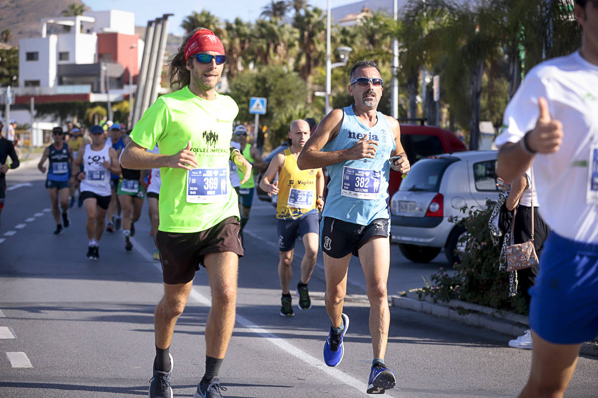 Los marroquís Abdelhadi El Mouaziz y Nazha Machouh reinan en Motril