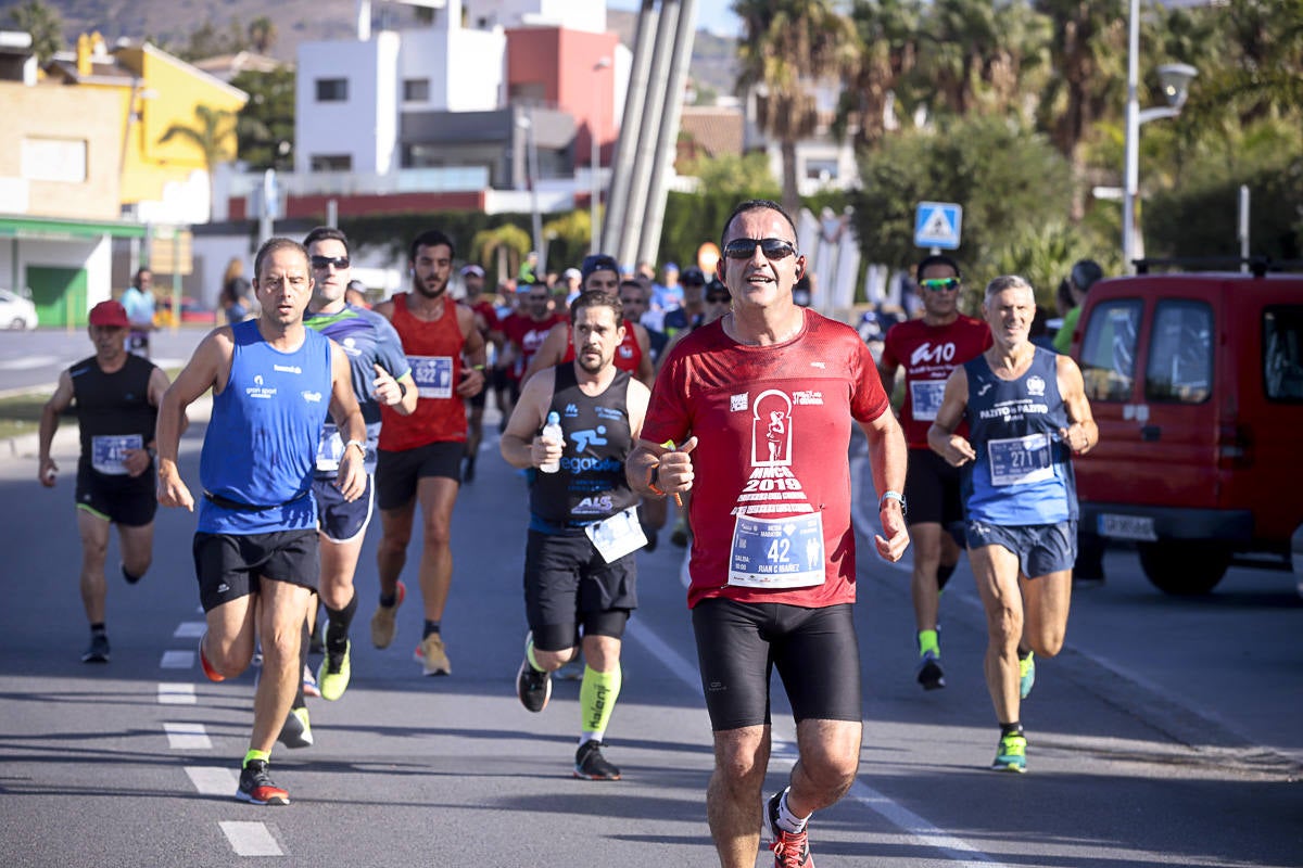 Los marroquís Abdelhadi El Mouaziz y Nazha Machouh reinan en Motril