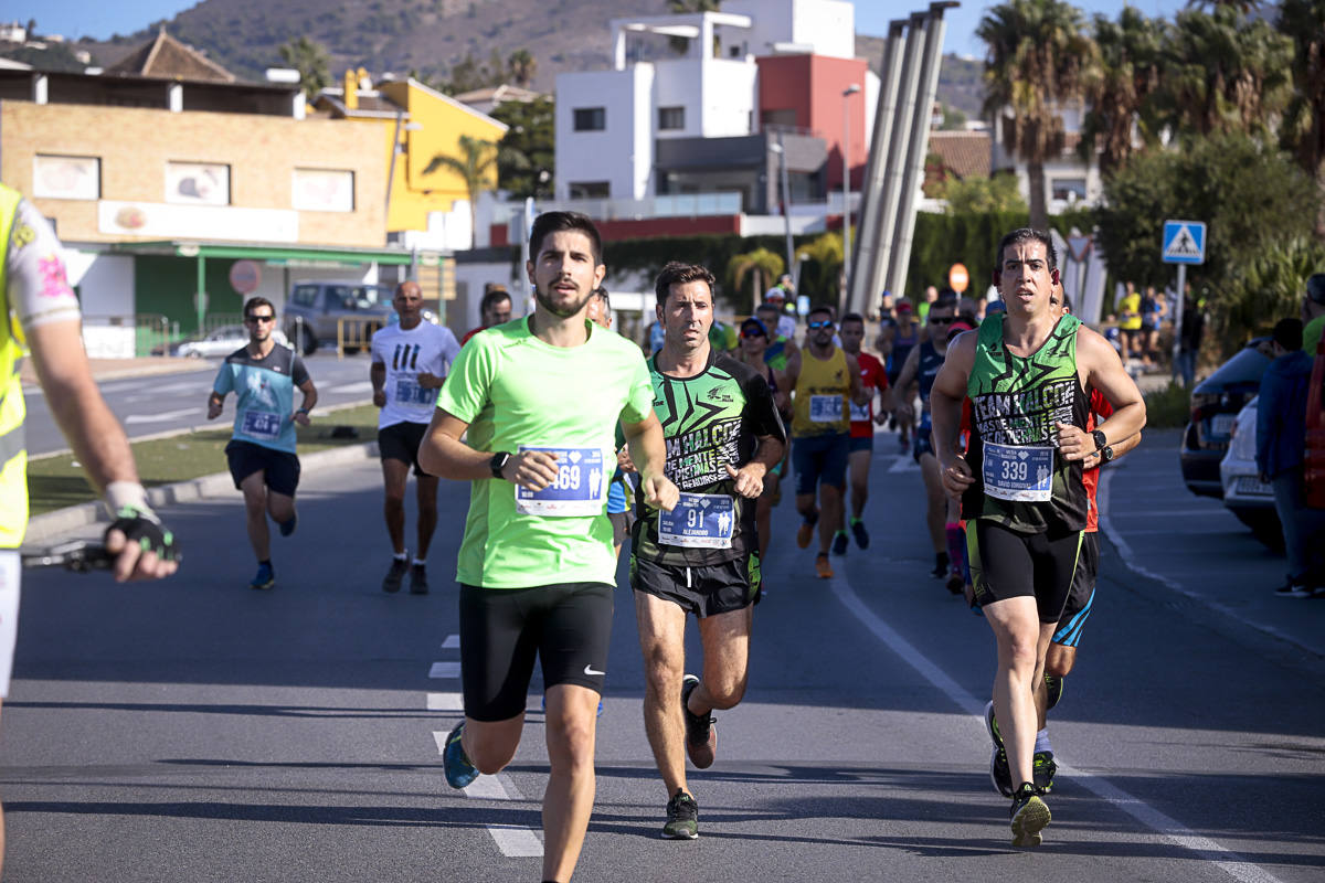 Los marroquís Abdelhadi El Mouaziz y Nazha Machouh reinan en Motril