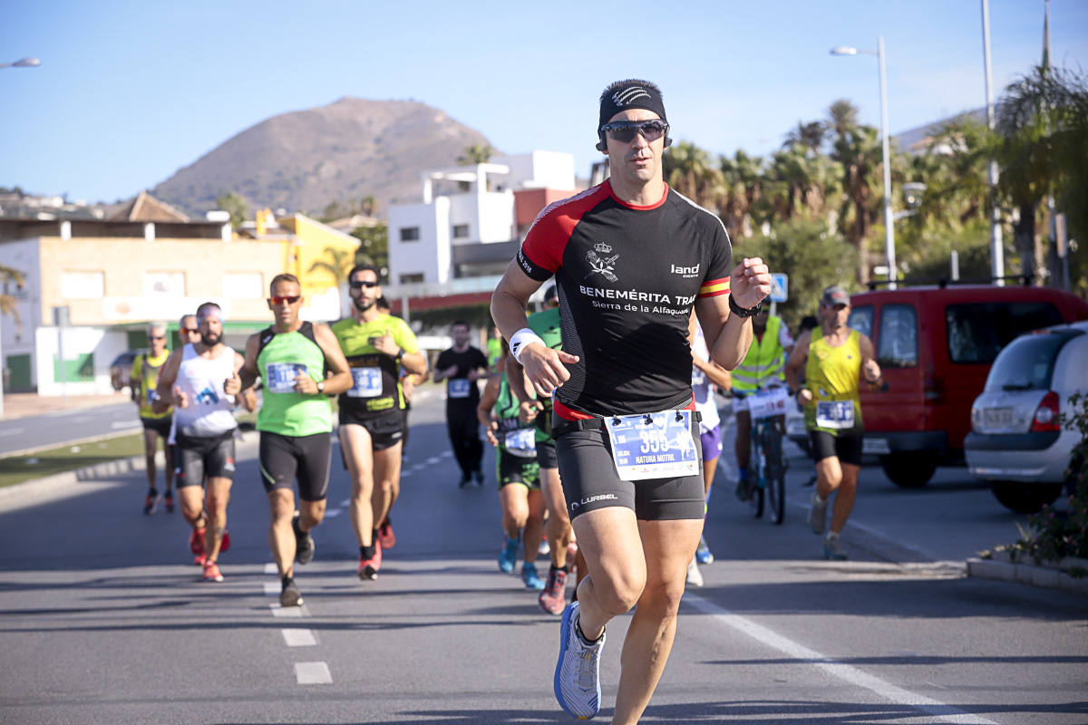 Los marroquís Abdelhadi El Mouaziz y Nazha Machouh reinan en Motril