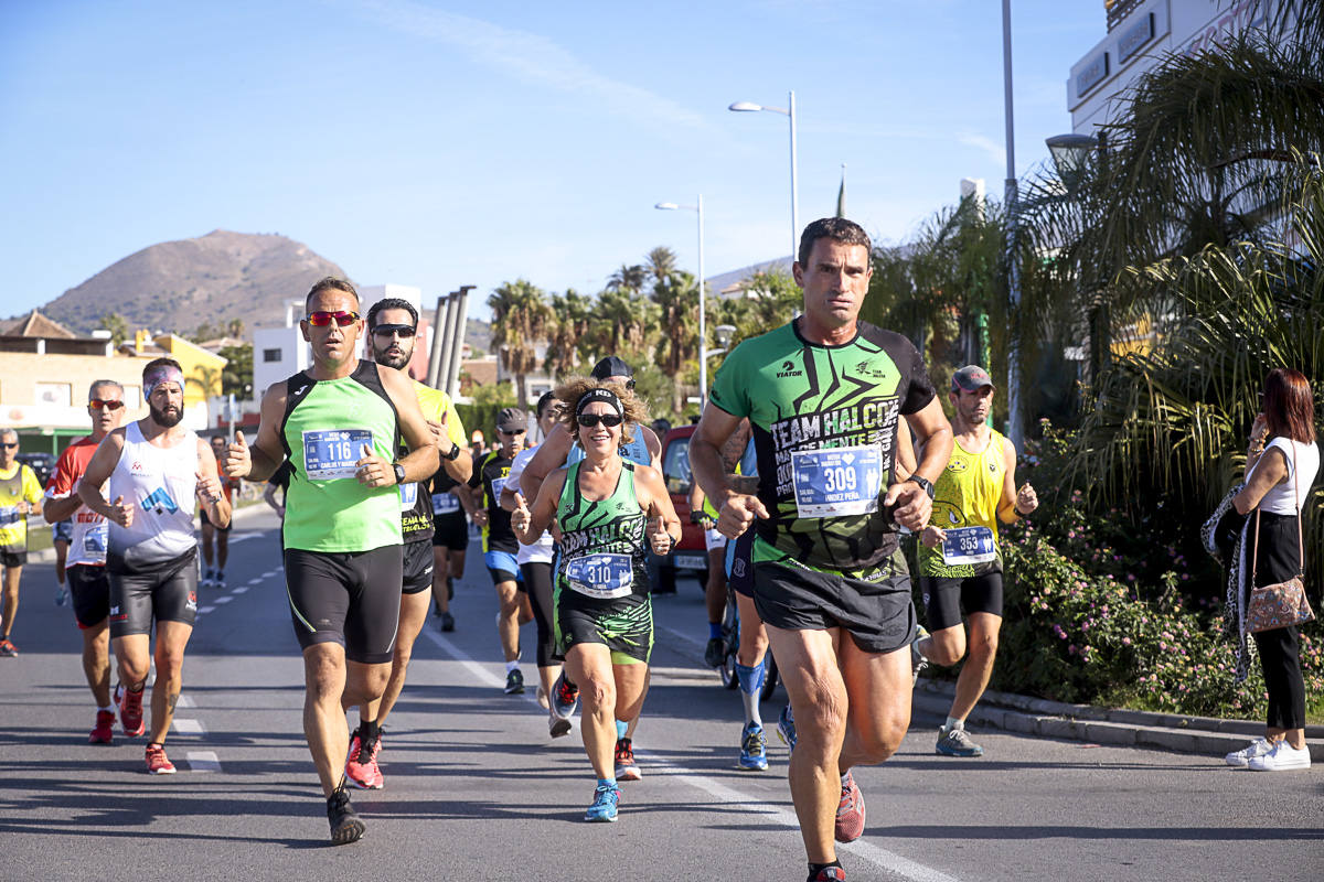 Los marroquís Abdelhadi El Mouaziz y Nazha Machouh reinan en Motril