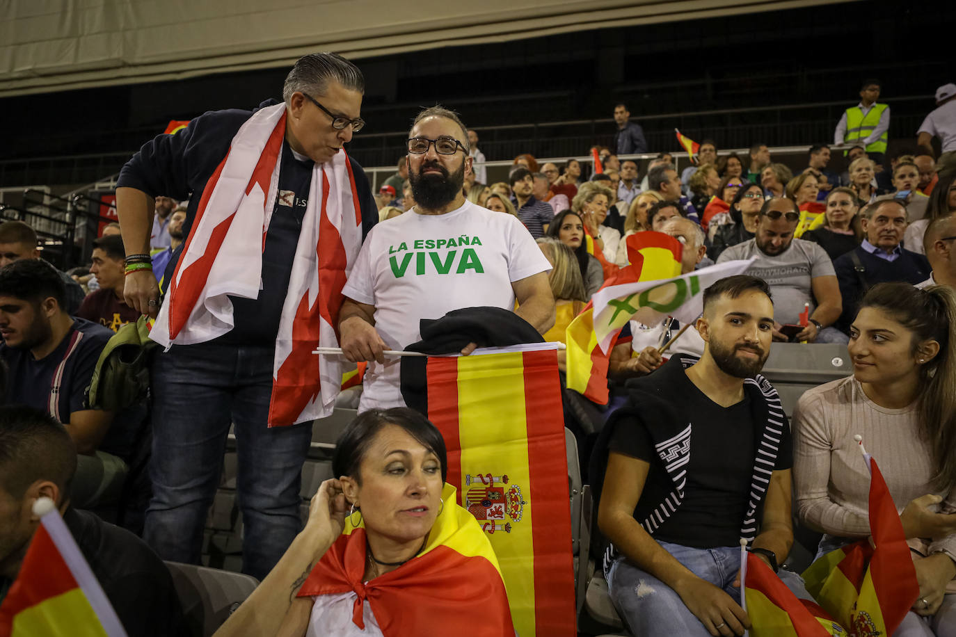 Abascal presenta a su partido como única alternativa para echar a Sánchez de la Moncloa