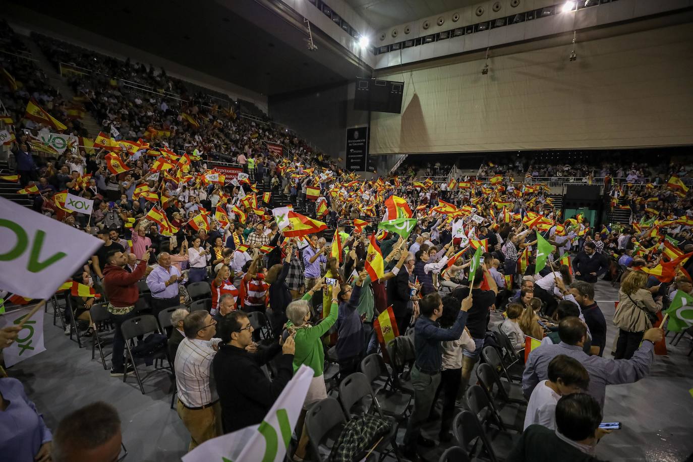 Abascal presenta a su partido como única alternativa para echar a Sánchez de la Moncloa