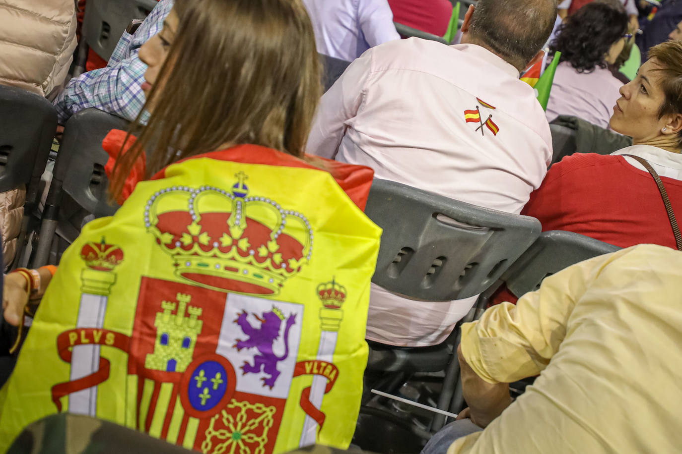 Abascal presenta a su partido como única alternativa para echar a Sánchez de la Moncloa