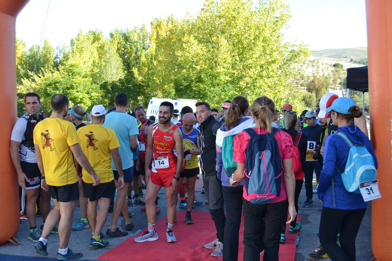 Cerca de 150 deportistas, entre participantes del trail, minitrail y senderistas, celebran en esta prueba que tuvo lugar en una agradable mañana de domingo 