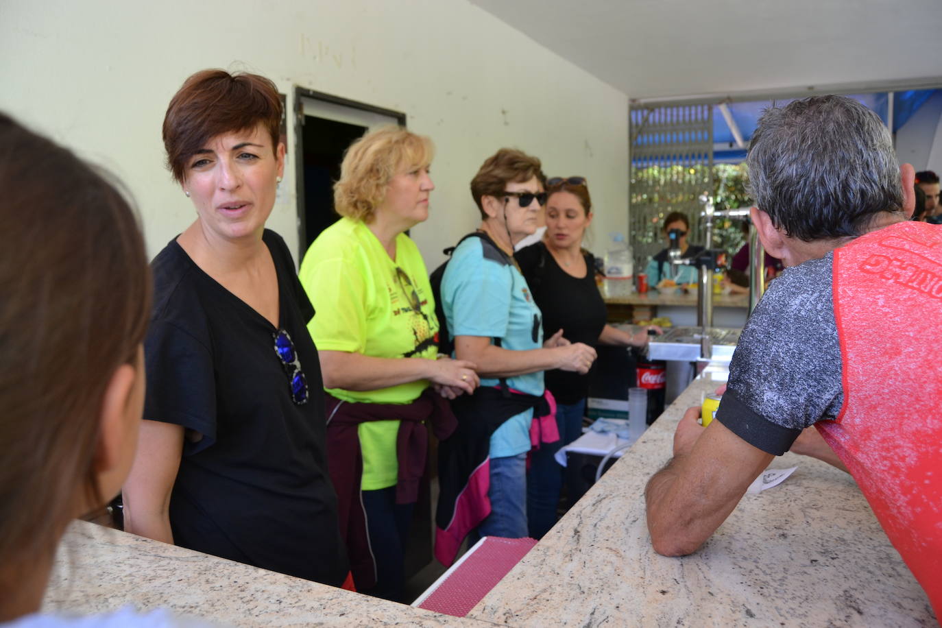 Cerca de 150 deportistas, entre participantes del trail, minitrail y senderistas, celebran en esta prueba que tuvo lugar en una agradable mañana de domingo 