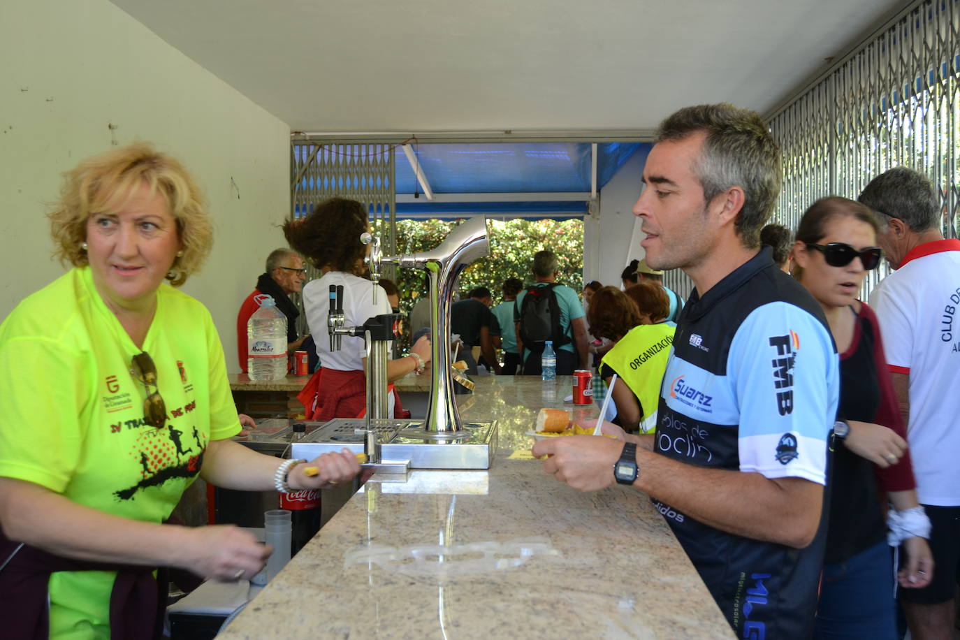 Cerca de 150 deportistas, entre participantes del trail, minitrail y senderistas, celebran en esta prueba que tuvo lugar en una agradable mañana de domingo 