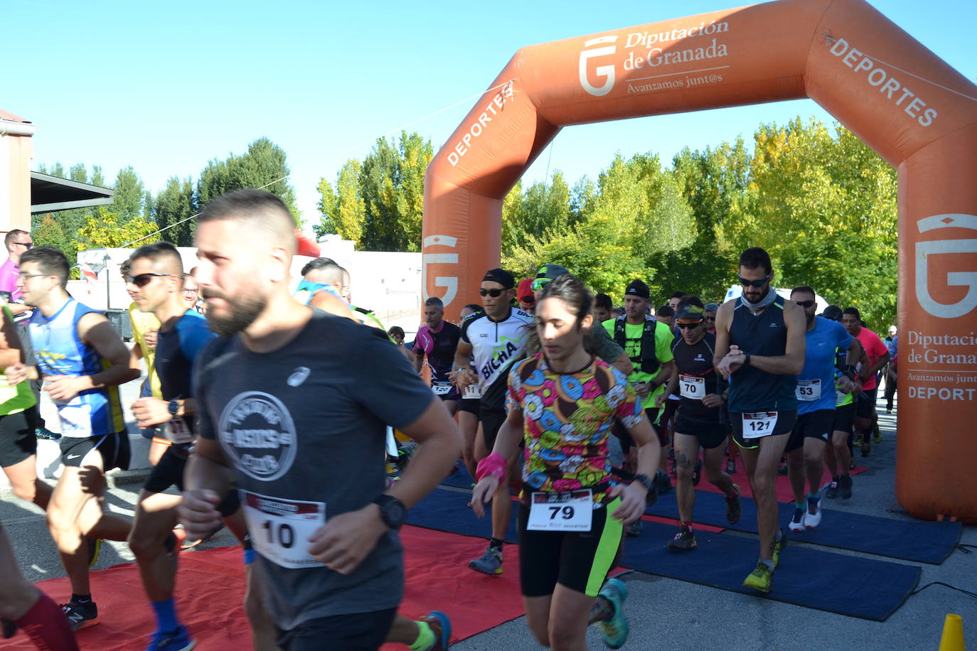 Cerca de 150 deportistas, entre participantes del trail, minitrail y senderistas, celebran en esta prueba que tuvo lugar en una agradable mañana de domingo 