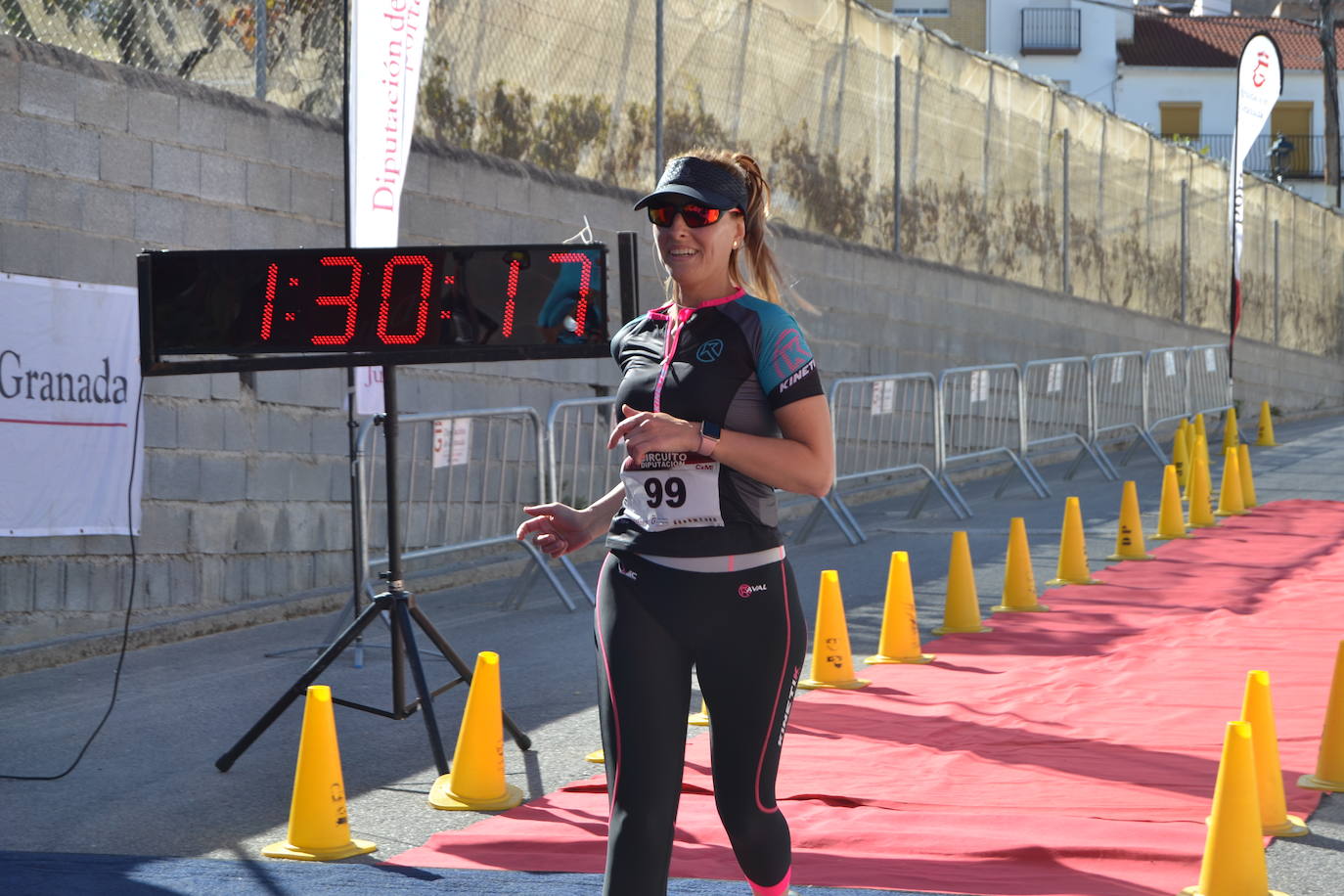 Cerca de 150 deportistas, entre participantes del trail, minitrail y senderistas, celebran en esta prueba que tuvo lugar en una agradable mañana de domingo 