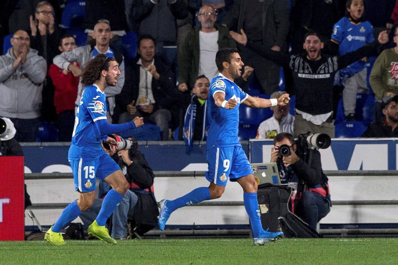 Las mejores instantáneas del choque en el Coliseum Alfonso Pérez