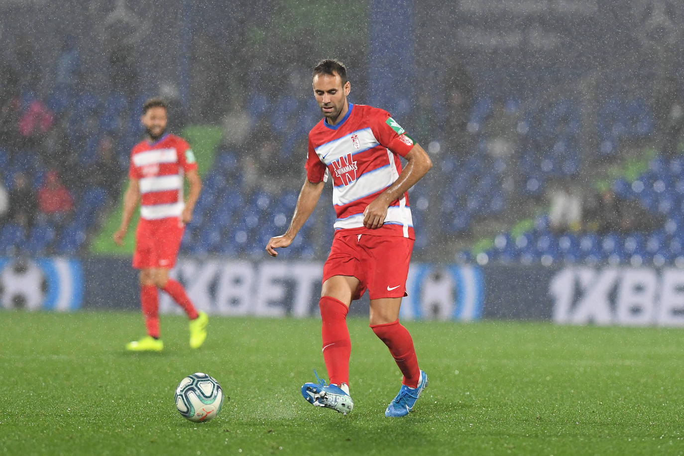 Las mejores instantáneas del choque en el Coliseum Alfonso Pérez