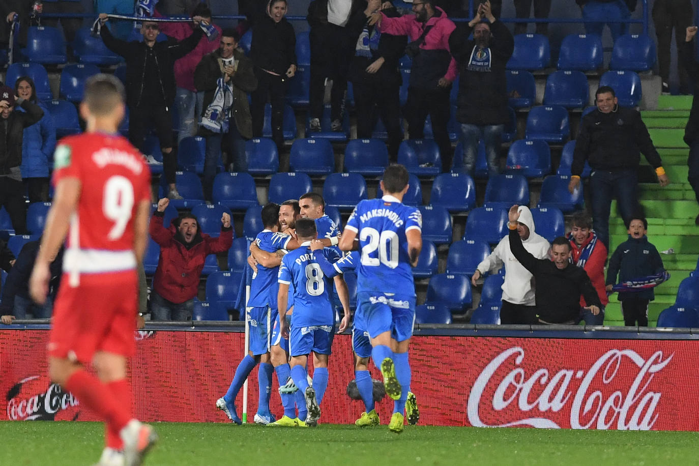 Las mejores instantáneas del choque en el Coliseum Alfonso Pérez