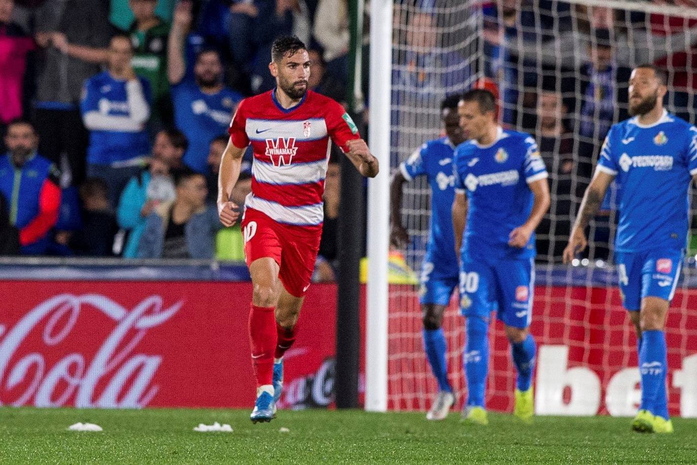 Las mejores instantáneas del choque en el Coliseum Alfonso Pérez
