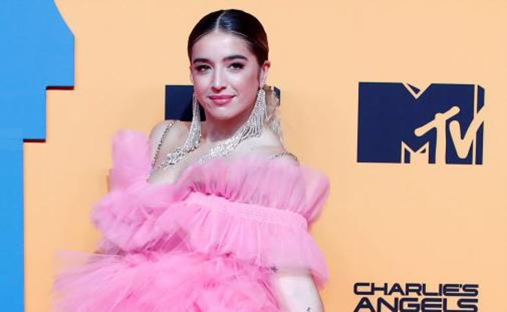 Lola Índigo, una granadina en la cima de la música mundial