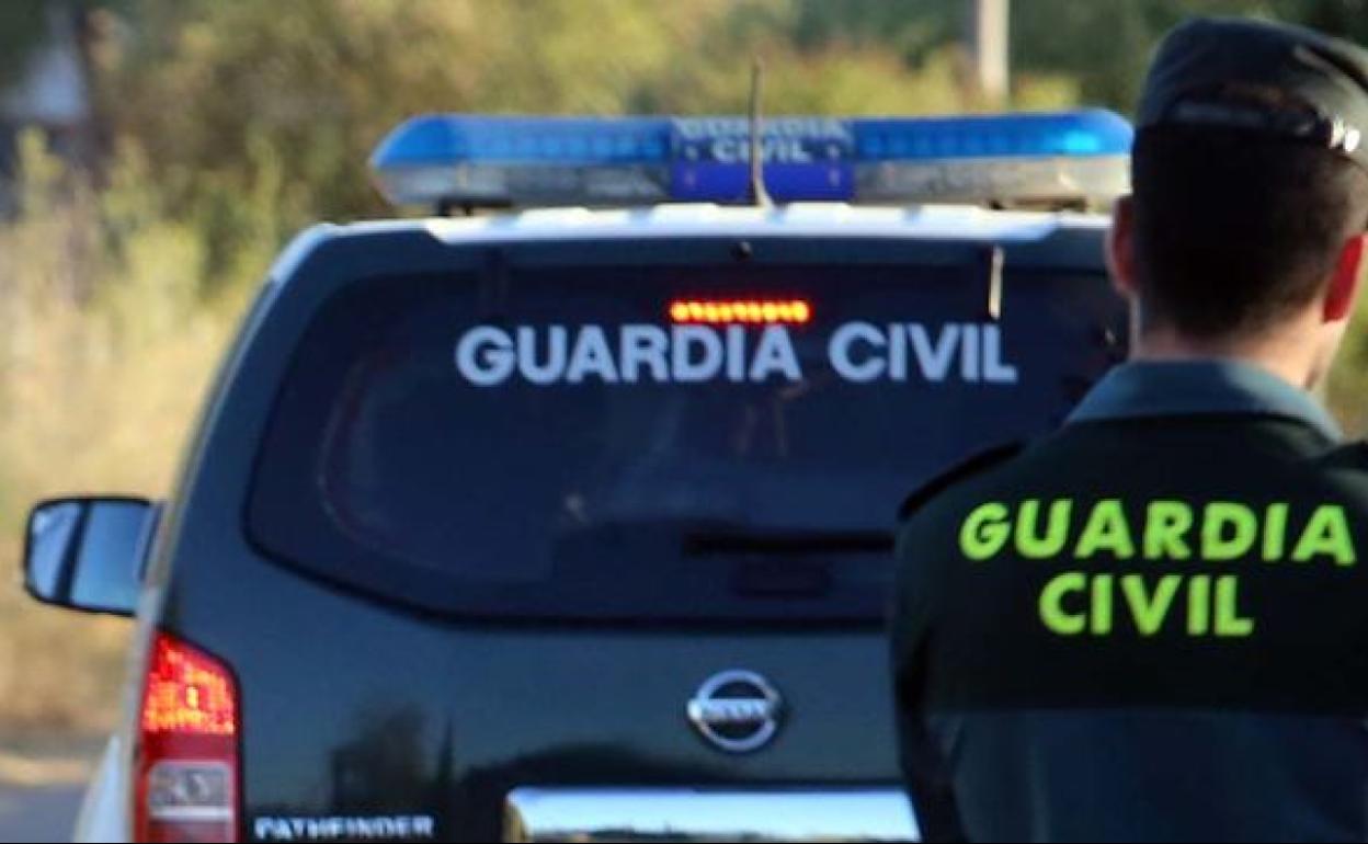 Peligro al volante y drogas en Granada | Sin carnet y con cocaína, anfetaminas, hachís y heroína en el coche