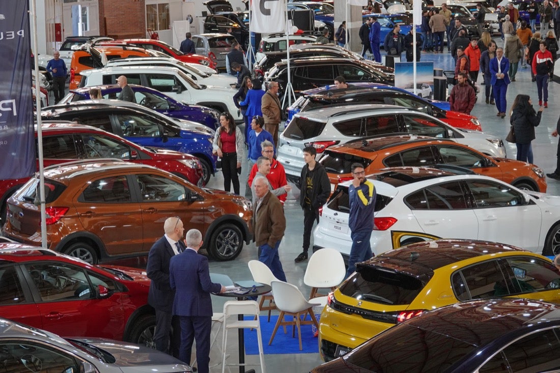 Fotos: Coches para todos los gustos a precios asequibles en la Feria del Motor de Granada