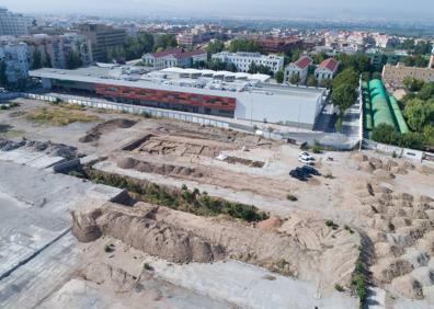 Imagen secundaria 1 - Vistas generales del complejo arqueológico de los Mondragones.