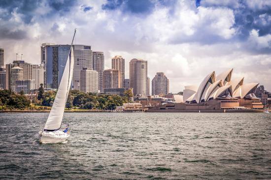 24. Sidney (Australia)