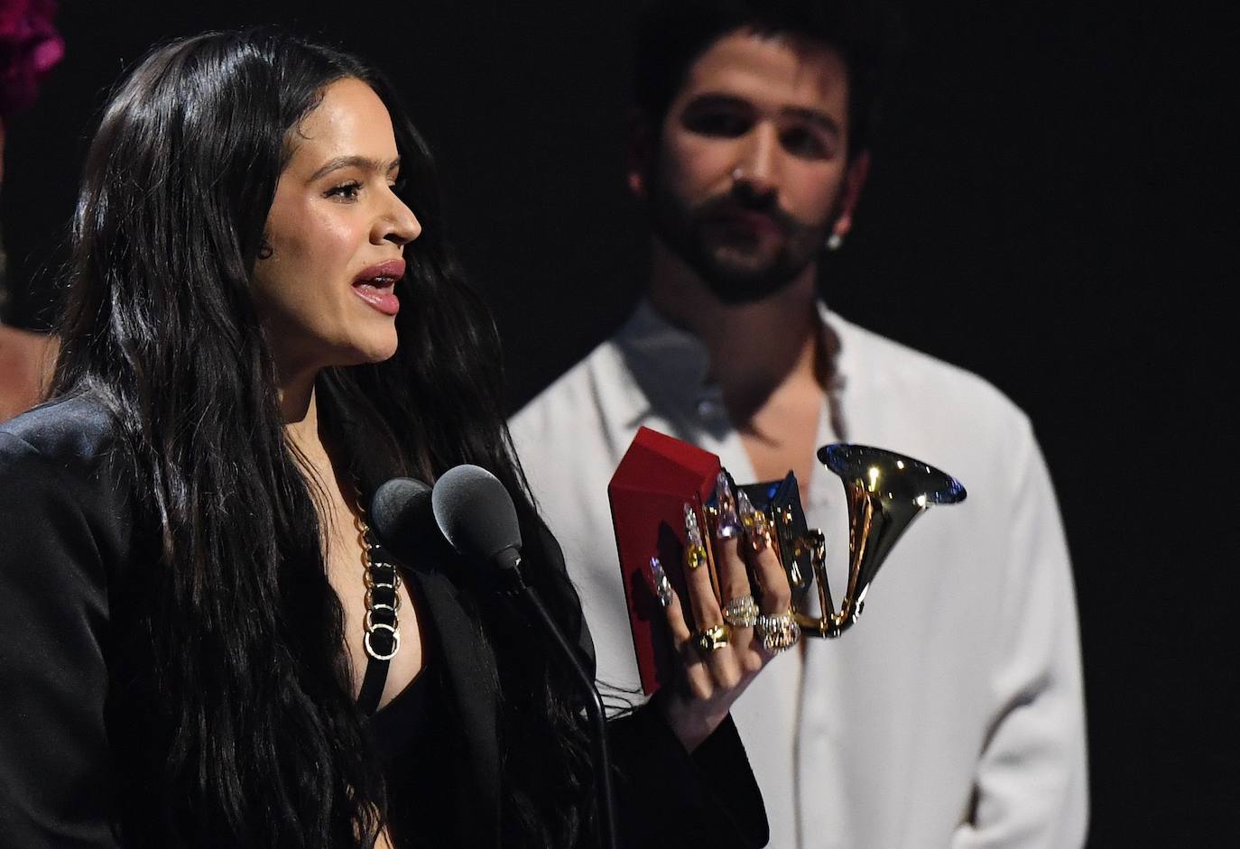 La artista española logró cinco de los seis premios a los que estaba nominada 