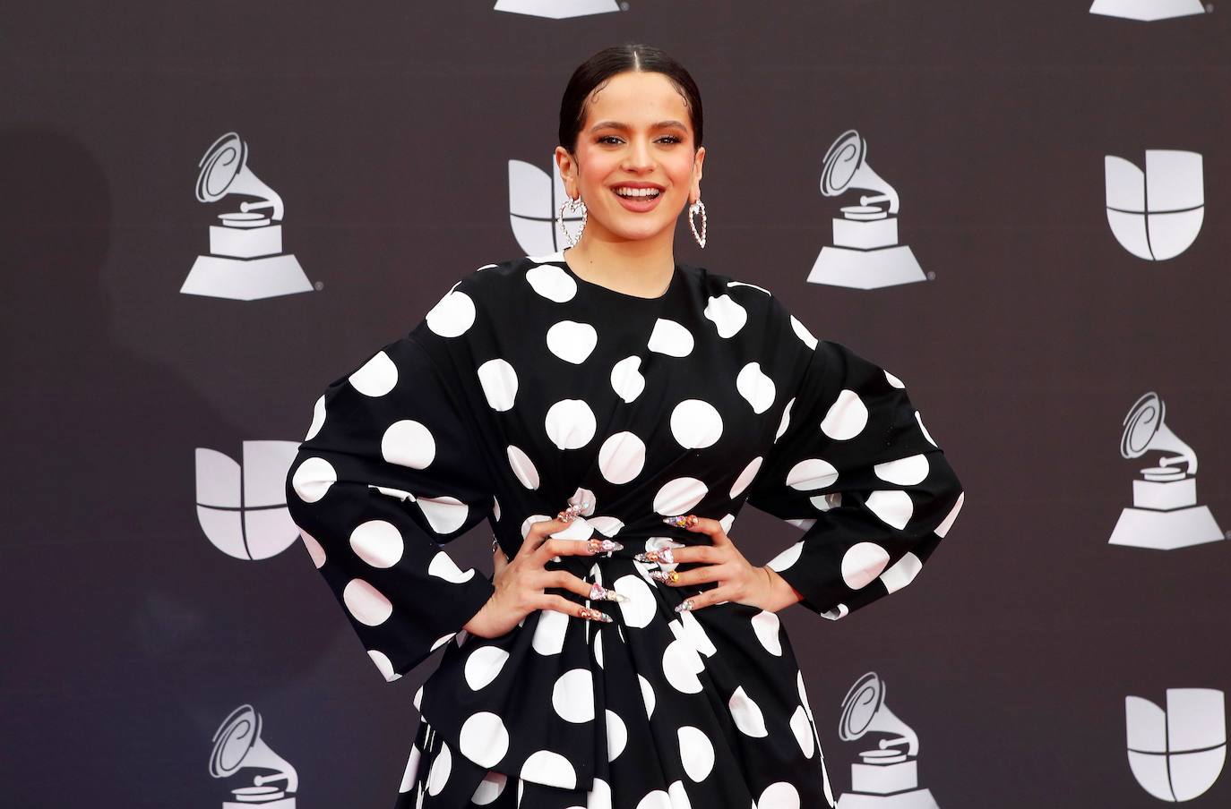 La artista española logró cinco de los seis premios a los que estaba nominada 