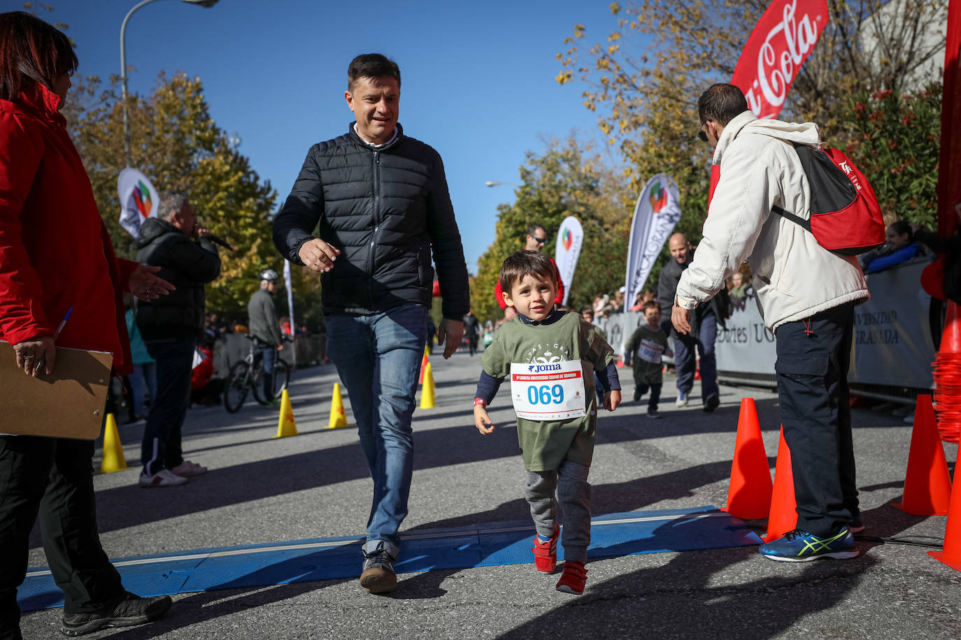 240 niños y niñas participan en la primera jornada de la sexta edición de la Carrera Universidad Ciudad de Granada