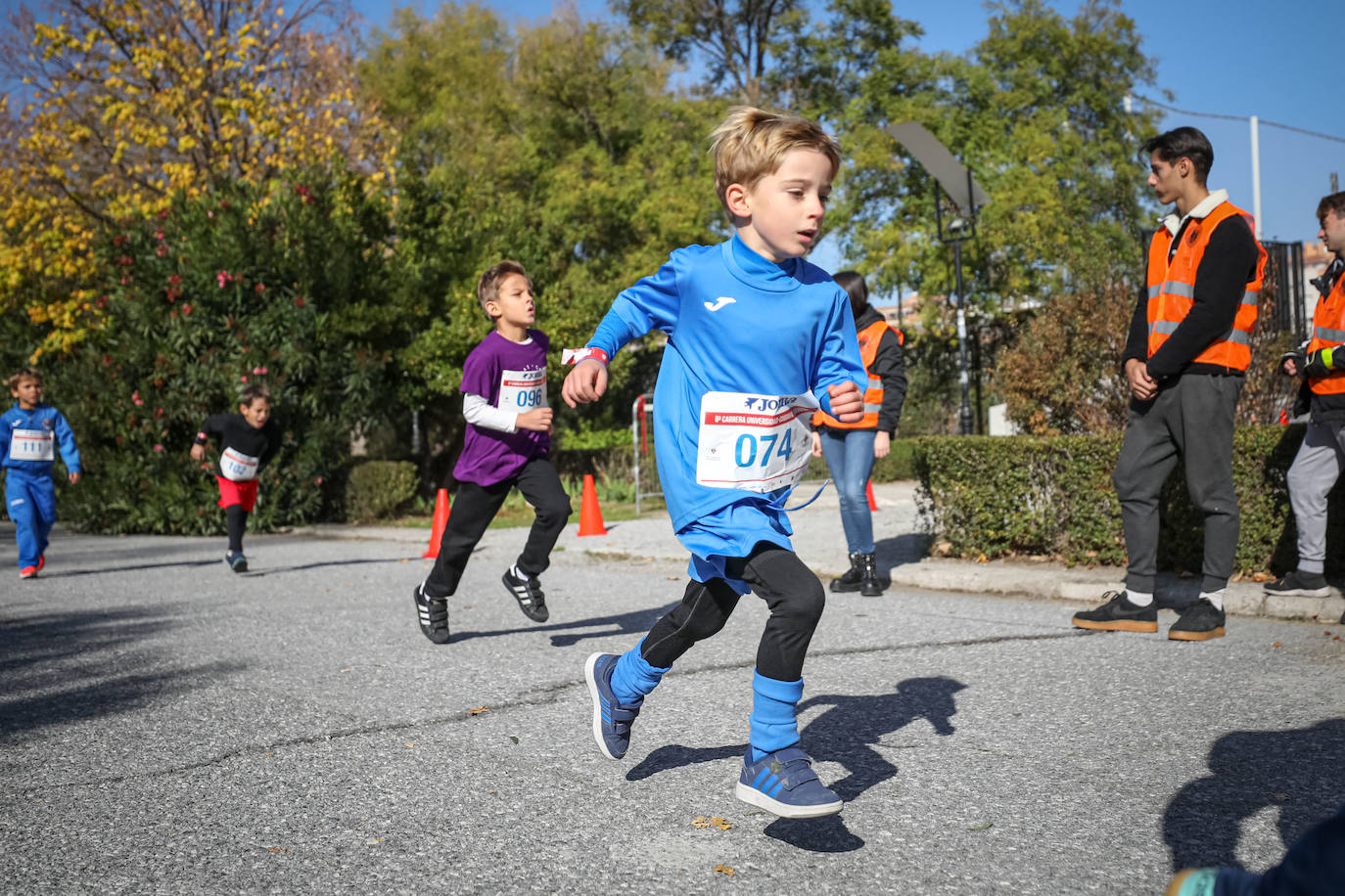 240 niños y niñas participan en la primera jornada de la sexta edición de la Carrera Universidad Ciudad de Granada