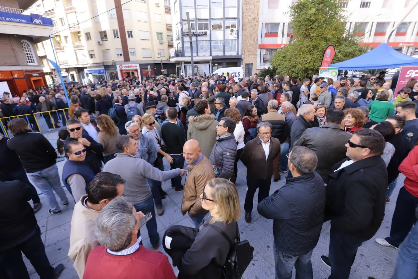 Miles de personas se han citado hoy en Motril para protestar por la situación del campo y pedir soluciones