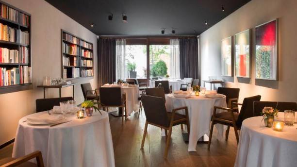 La Biblioteca (Iruña, Pamplona)