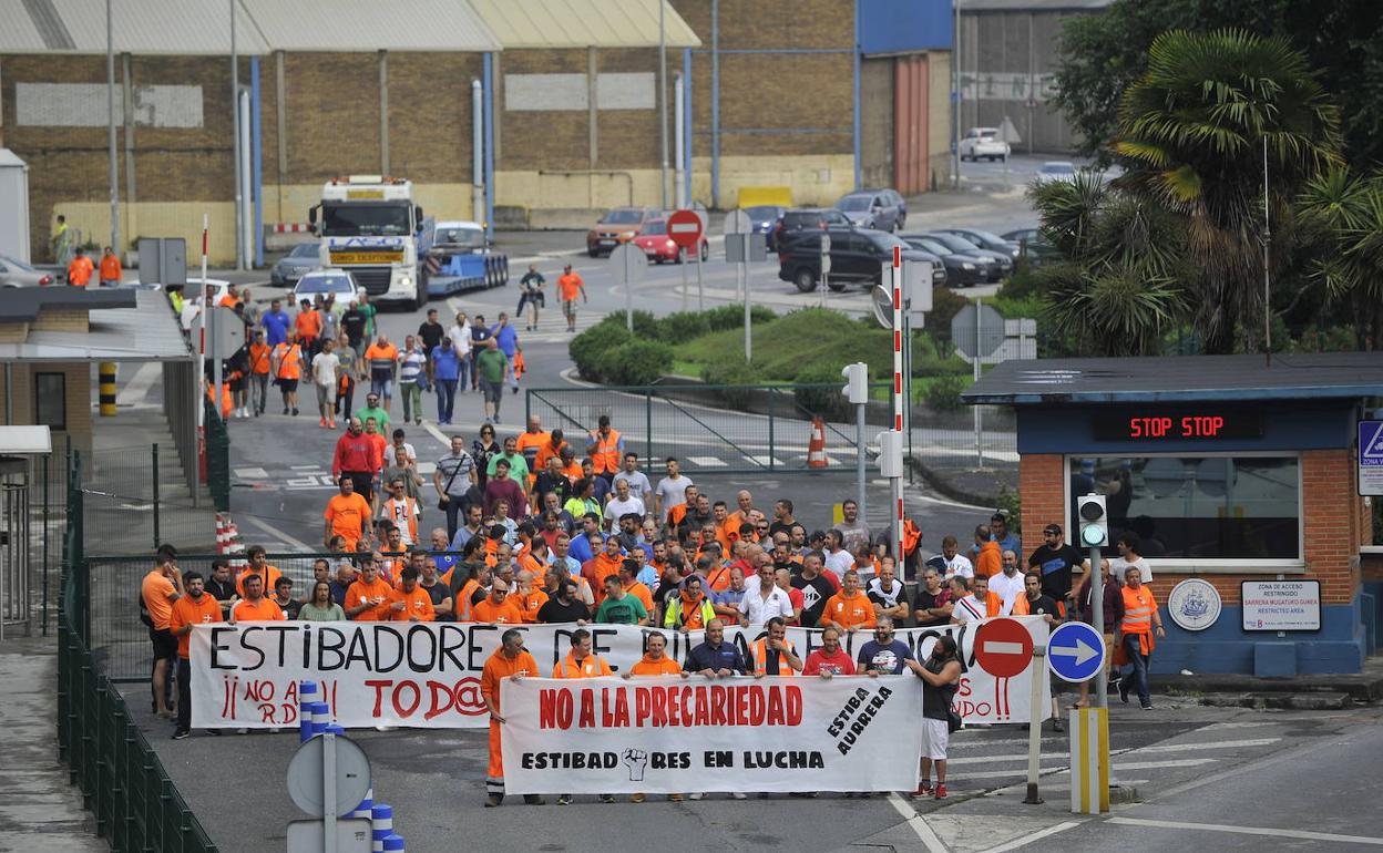 Manifestación de estibadores del puerto de Bilbao.