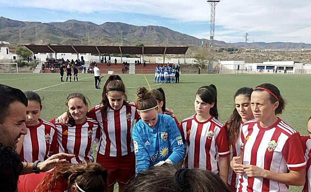El Almería femenino se vio sorprendido por el Badajoz. 