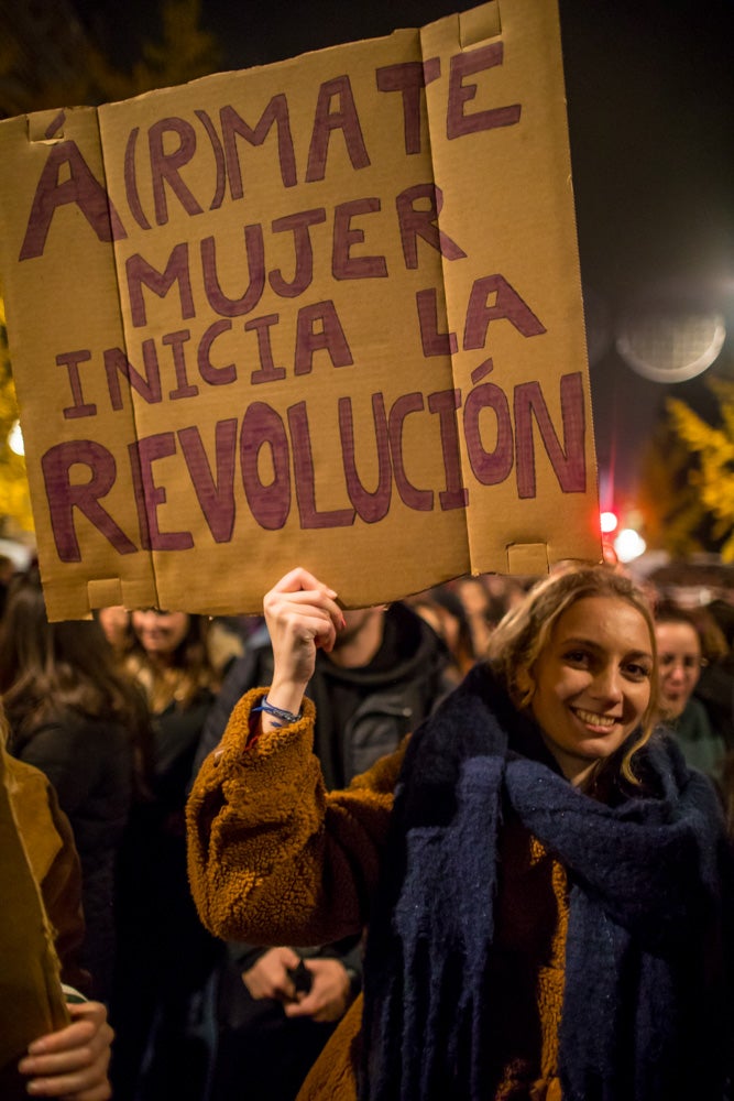 Repasa los carteles de la manifestación feminista contra la violencia de género de este 25N en Granada 