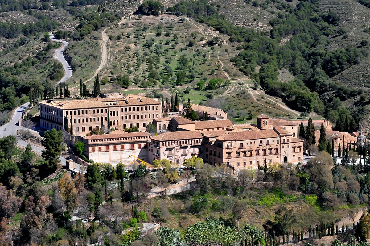 Abadía del Sacromonte desde el camino de regreso del mirador 