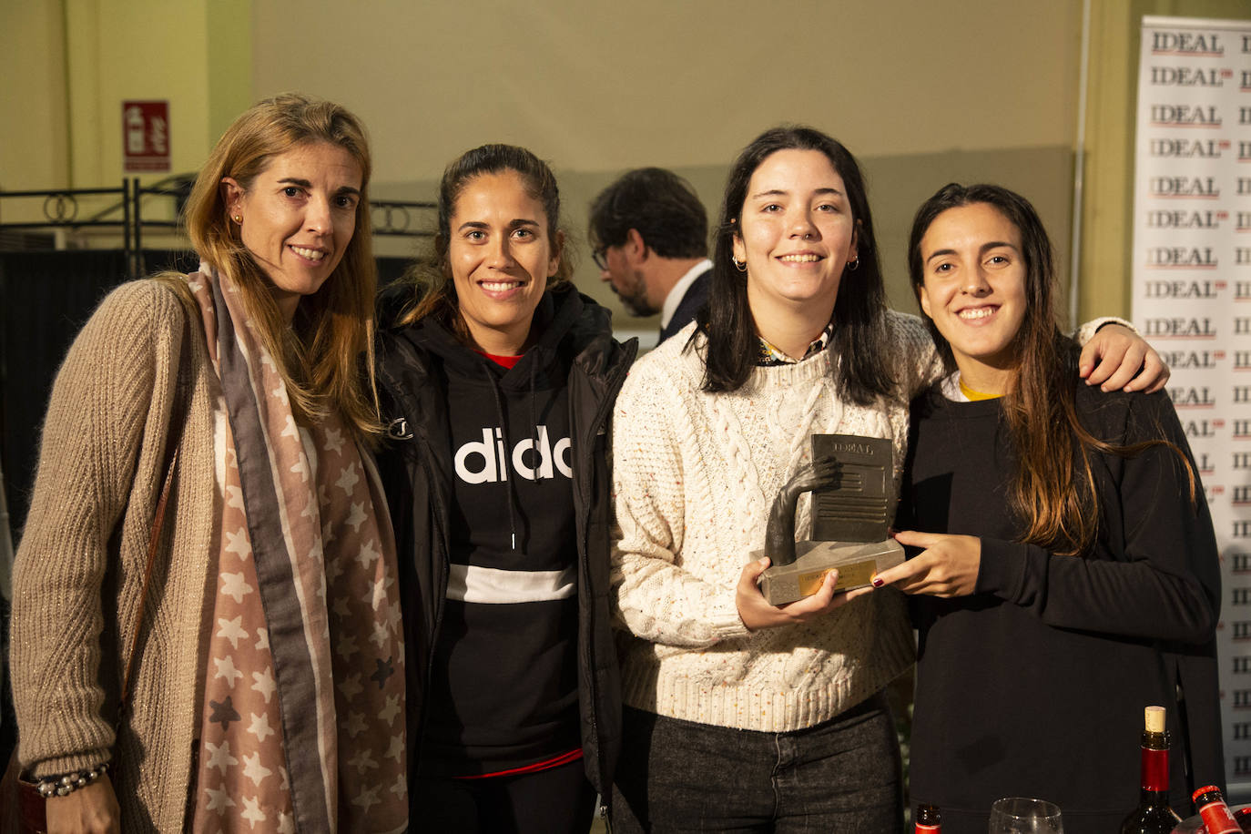 Más de 200 personas se han dado cita en el Varadero del Puerto de Almería para asistir a la gala de entrega de estos galardones que reconocen el talento almeriense 