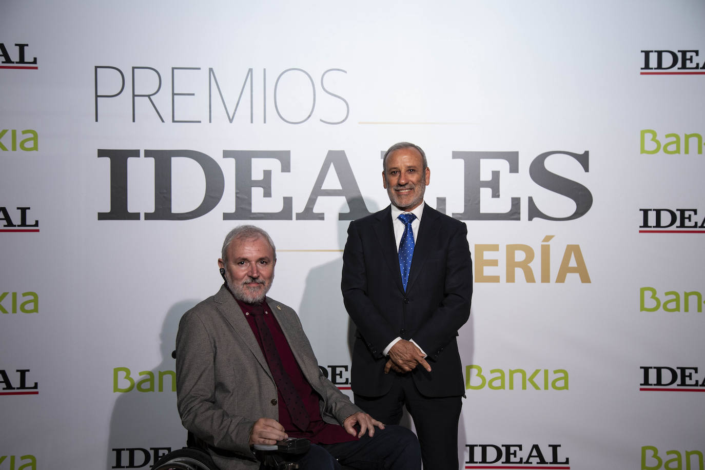 Más de 200 personas se han dado cita en el Varadero del Puerto de Almería para asistir a la gala de entrega de estos galardones que reconocen el talento almeriense 