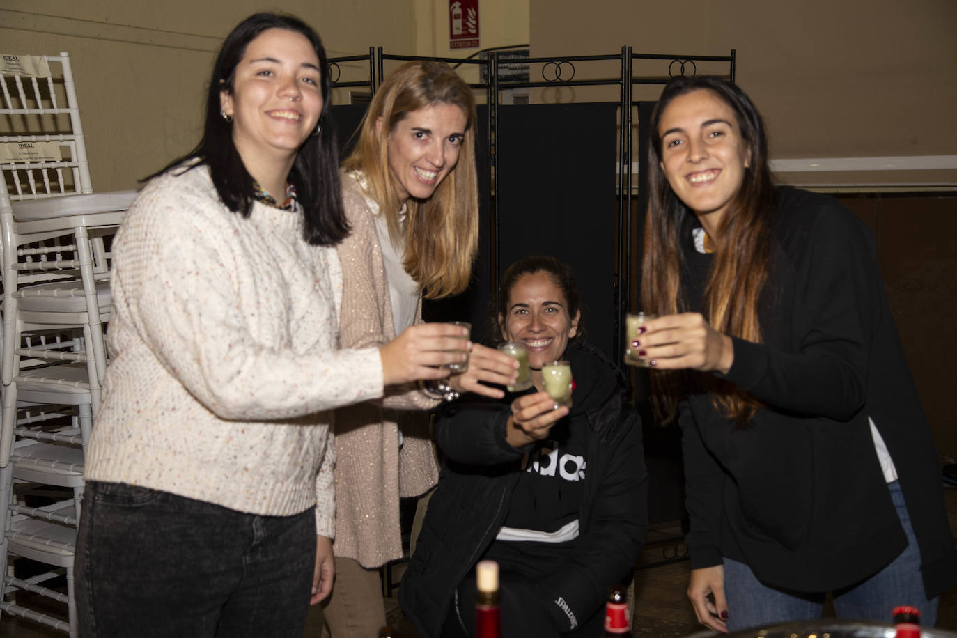 Más de 200 personas se han dado cita en el Varadero del Puerto de Almería para asistir a la gala de entrega de estos galardones que reconocen el talento almeriense 