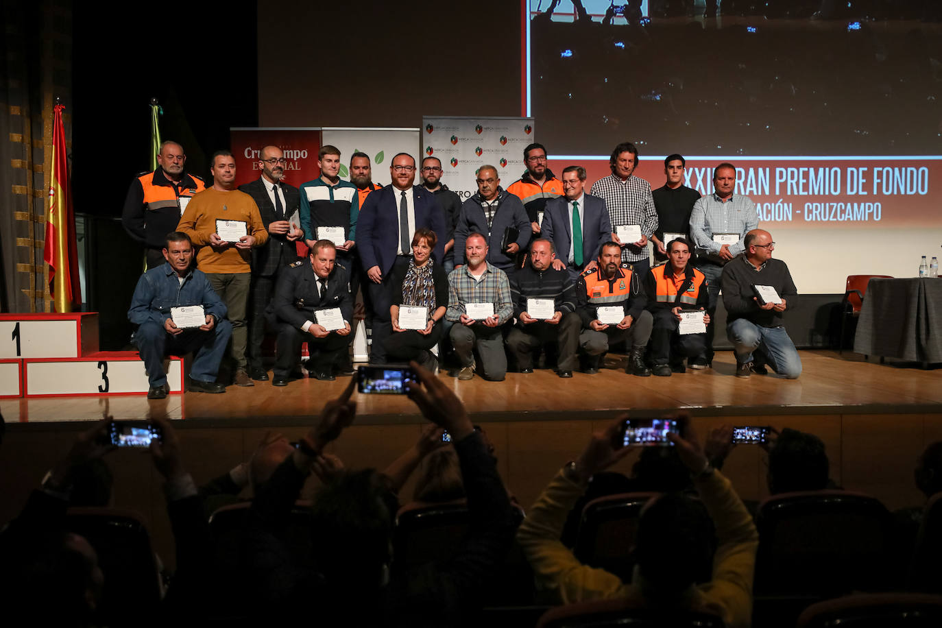 El Gran Premio de Fondo Diputación clausura su XXXII edición con la habitual gala con la que se premia a los corredores que lo pelean