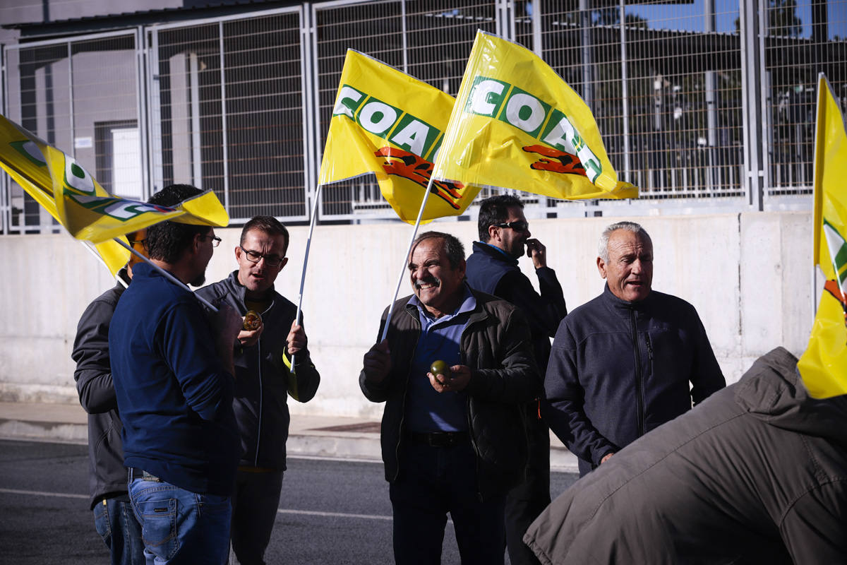 Aseguran que si la situación no cambia están abocados a una «guerra» por la supervivencia y anuncian futuras movilizaciones