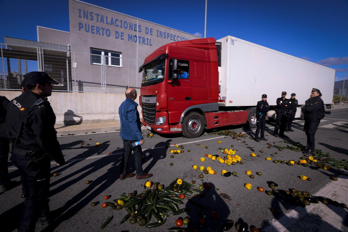 Aseguran que si la situación no cambia están abocados a una «guerra» por la supervivencia y anuncian futuras movilizaciones