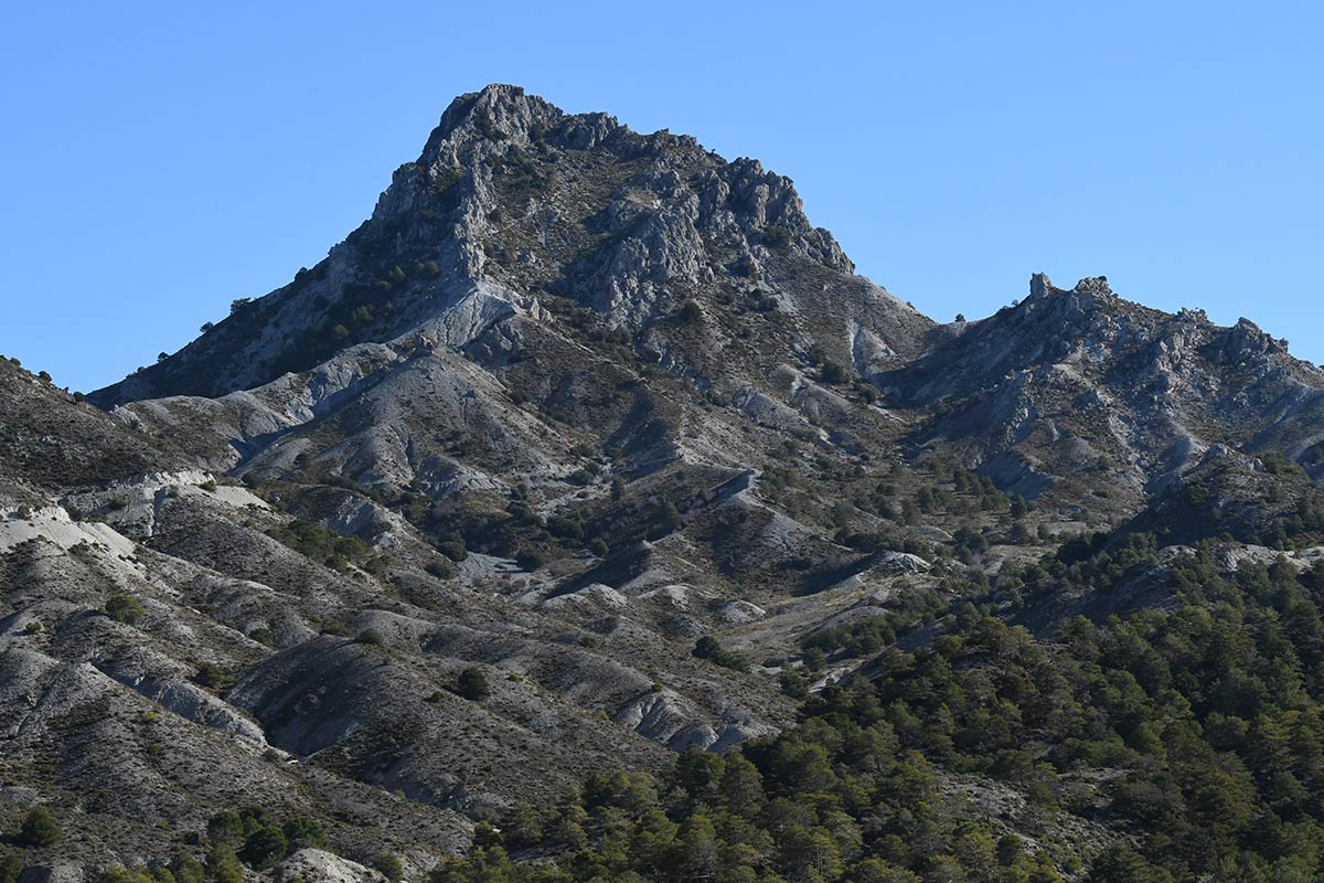 La cumbre del Trevenque (2.029 m.) 